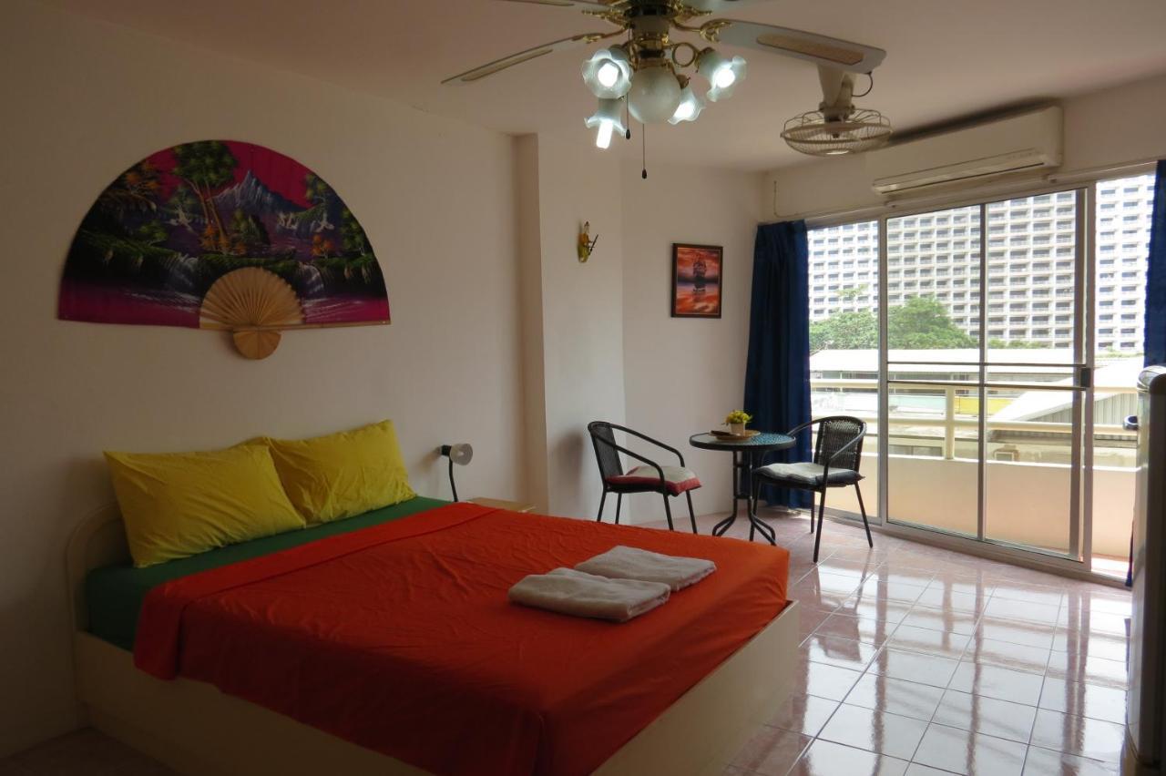 B&B View Talay 1B Apartments Pattaya Extérieur photo